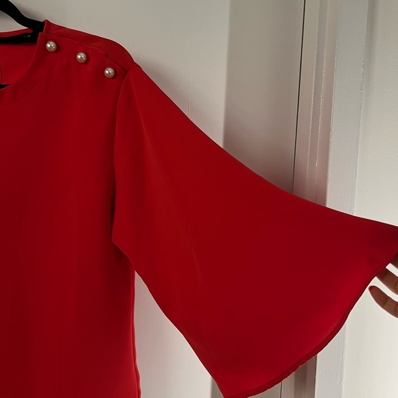 Zara blouse with pearls - Picture 2 of 4